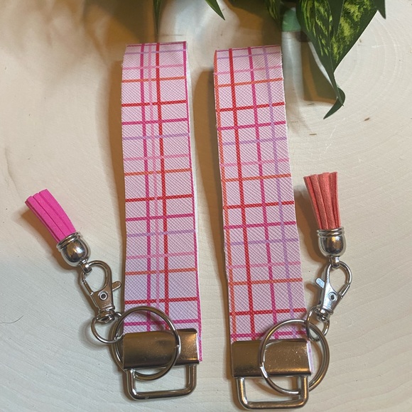 Hand Crafted Accessories - Color Valentines Pattern Print Womens Keychain Wristlet (price for 1)